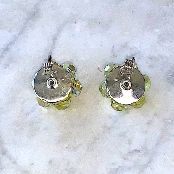 LAGUNA EARRINGS CLIP YELLOW AURORA BOREALIS CRYSTAL FLOWER (UNMARKED) 1 INCH - Picture 8 of 8